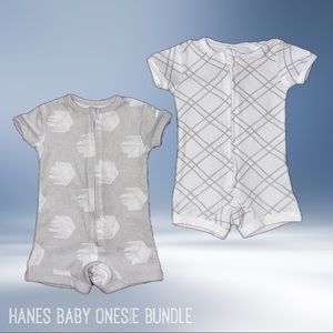 Hanes Baby Basic Zipper Onesie